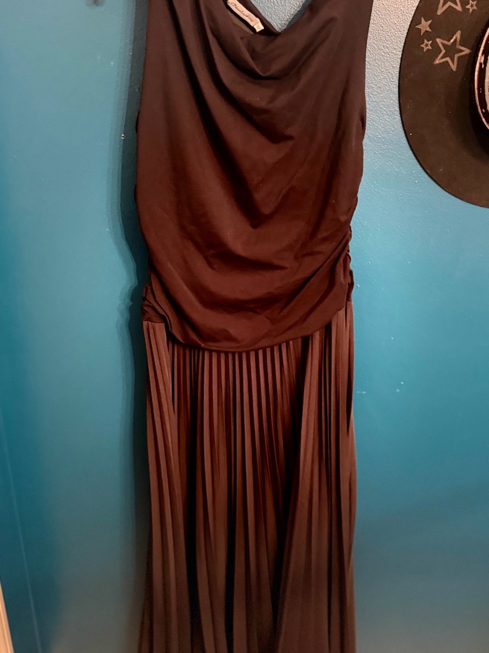 Delicious Black Pleated Maxi Skirt